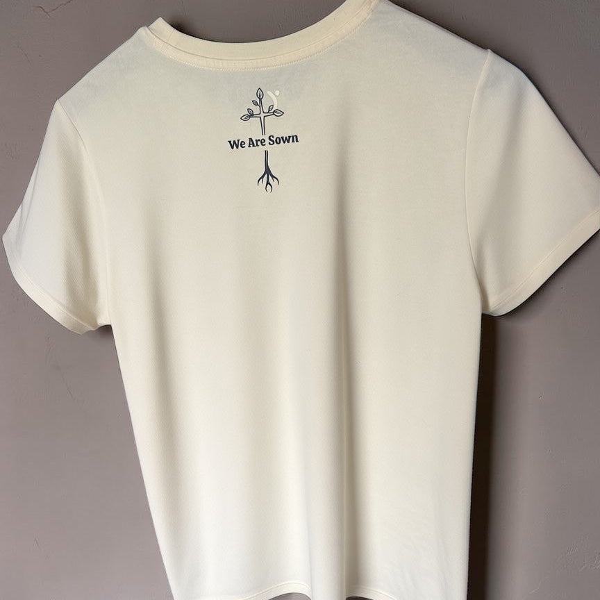 Step Out in Faith Line Art Tee – Light Yellow Jesus Walking on Water Shirt (Medium)
